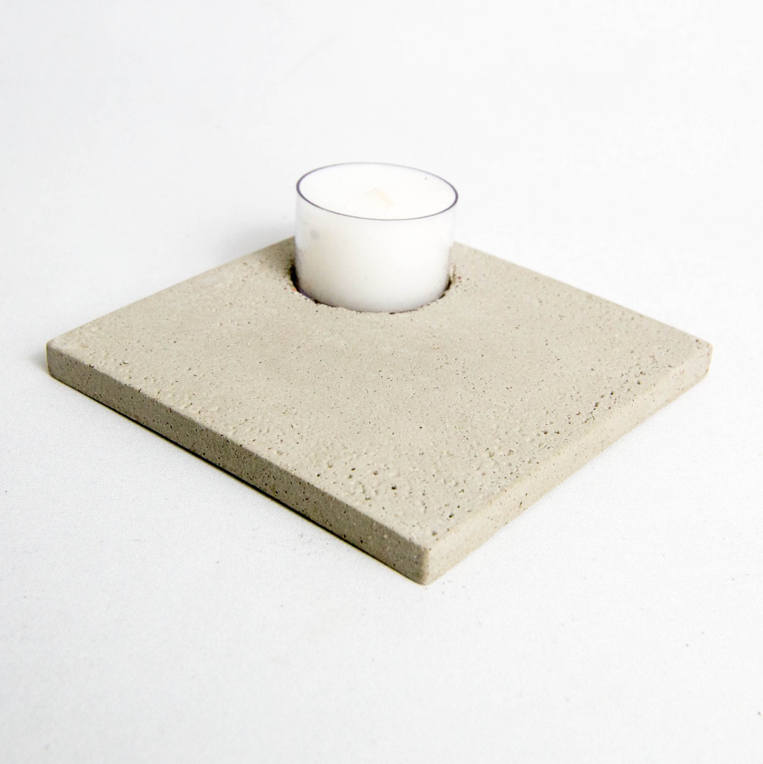 Teelichthalter aus Beton