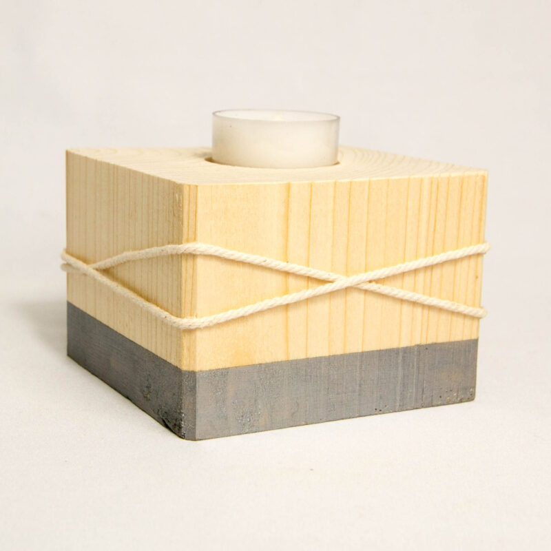 Teelichthalter Holzwürfel - silber