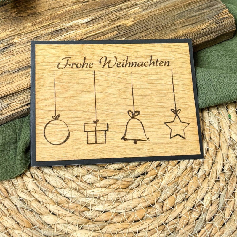 Holz-Weihnachtskarte "Frohe Weihnachten & Weihnachtssymbole"