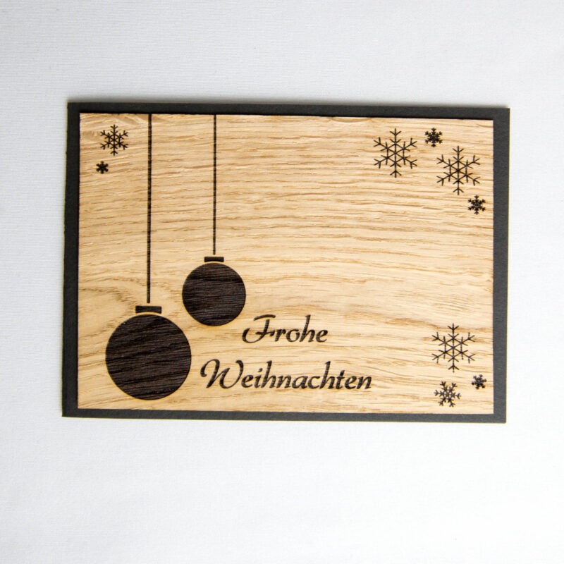 Holz-Weihnachtskarte "Frohe Weihnachten & Christbaumkugeln"
