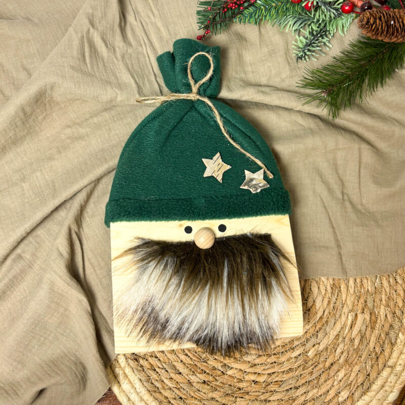 Weihnachts-Wichtel mit grüner Mütze groß